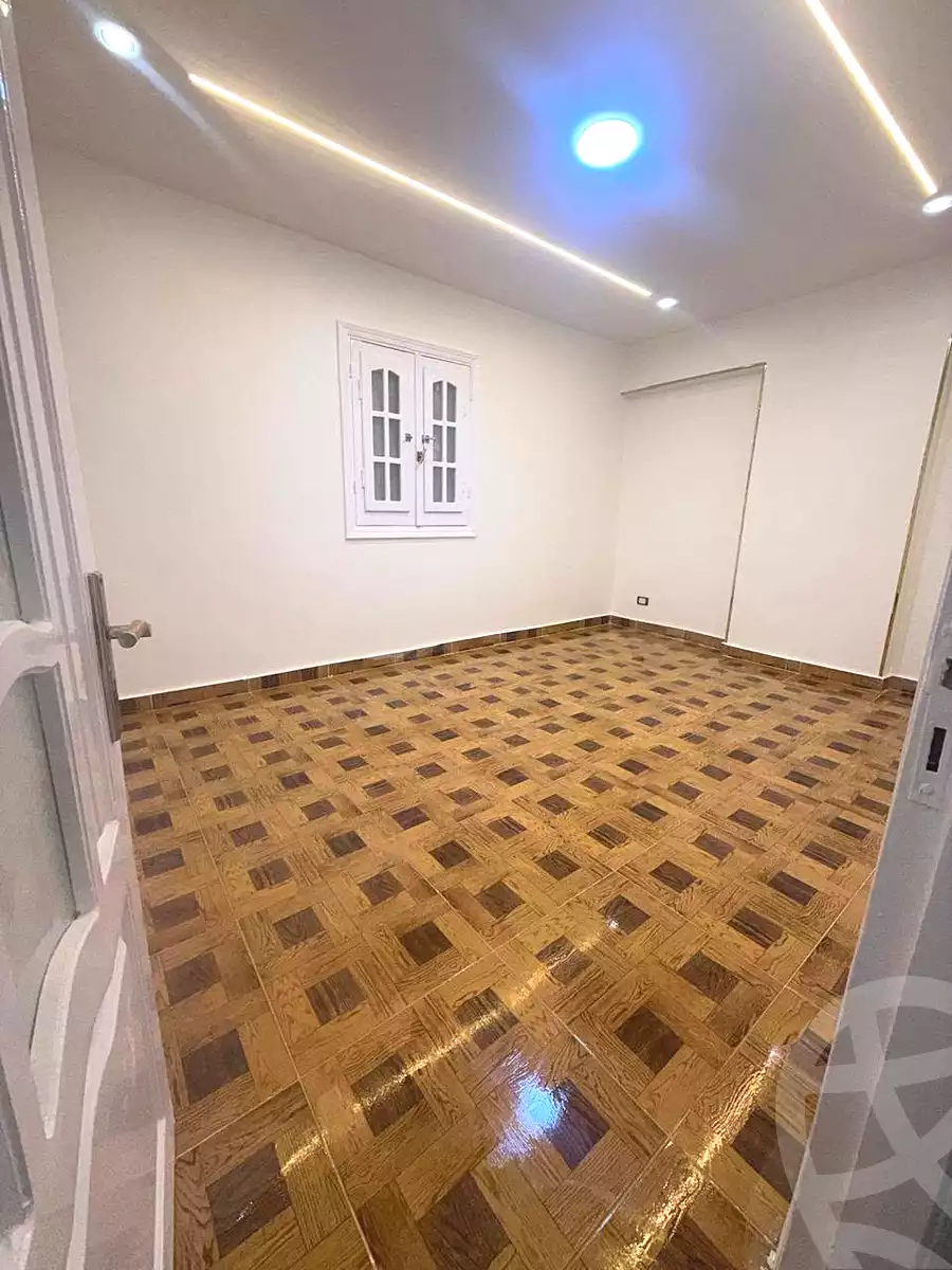 https://aqarmap.com.eg/ar/listing/7323938-for-sale-alexandria-sydy-bshr-sydy-bshr-bhry-street-16