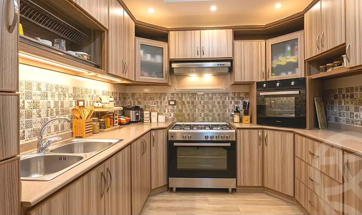 https://aqarmap.com.eg/en/listing/7324008-for-sale-cairo-helwan-hadayek-helwan-nile-corniche-st