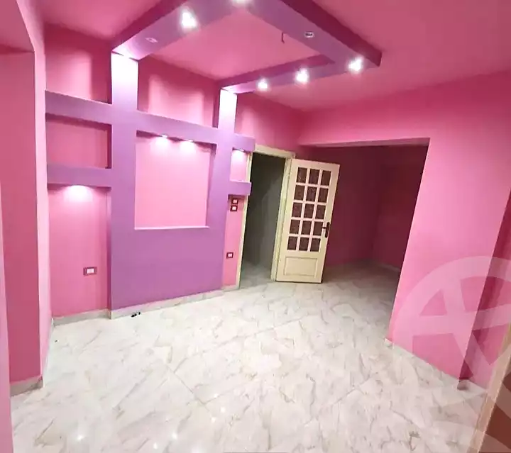 https://aqarmap.com.eg/en/listing/7324105-for-sale-alexandria-al-agamy-el-hanouvel-kasr-al-quiri-st-1
