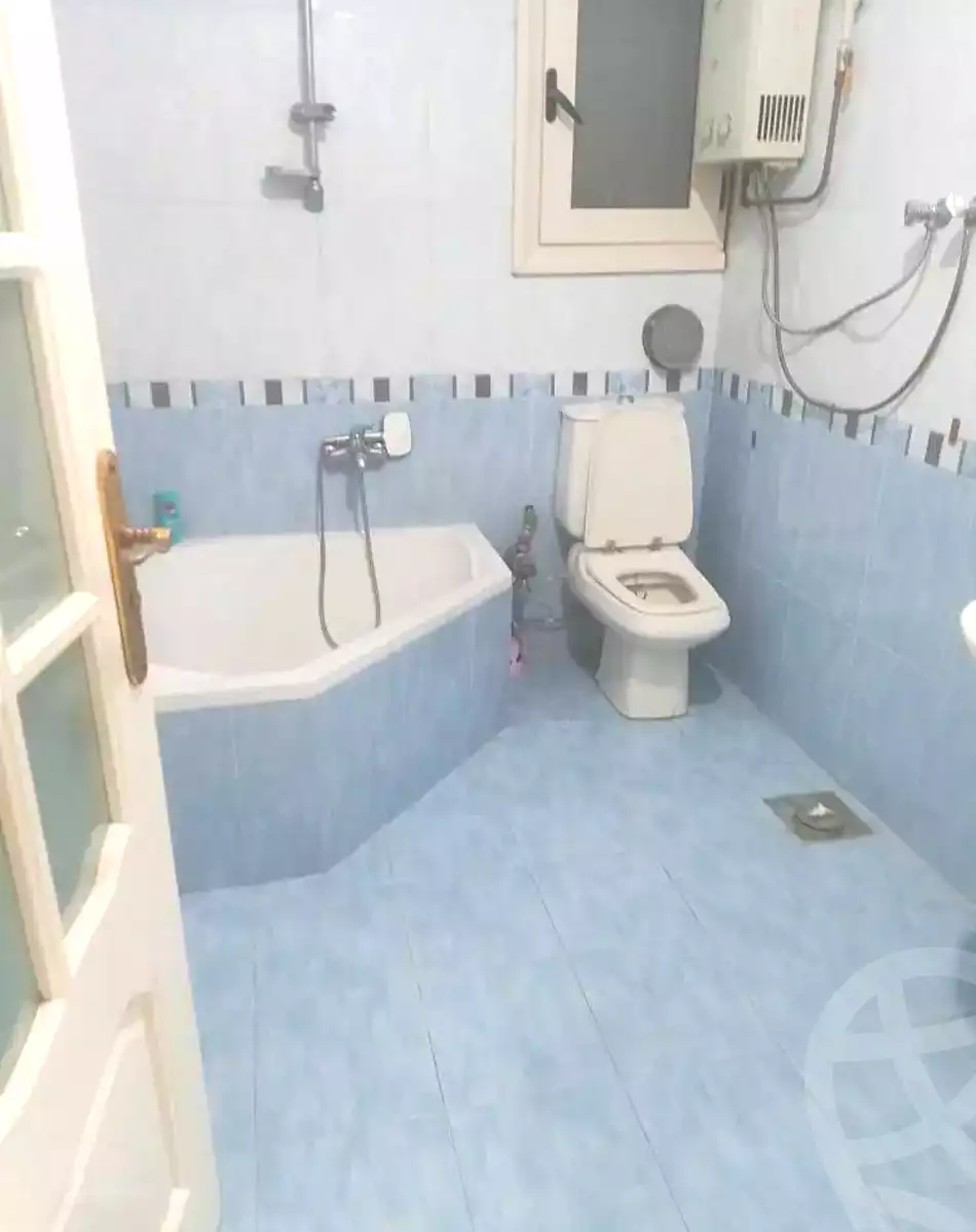 https://aqarmap.com.eg/en/listing/7324210-for-sale-alexandria-el-asafra-l-sfr-bhry-el-geish-rd