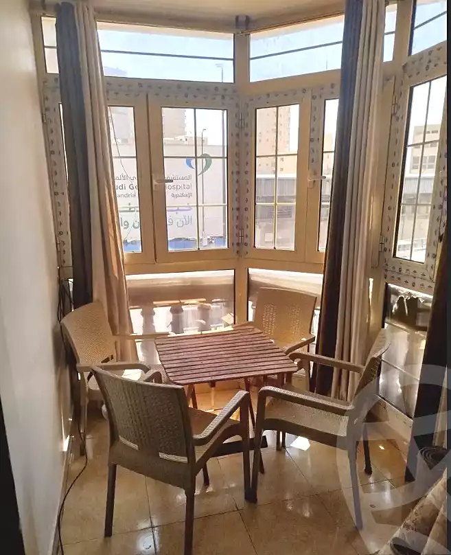 https://aqarmap.com.eg/ar/listing/7324327-for-rent-alexandria-moharram-bey-tryq-qn-lswys