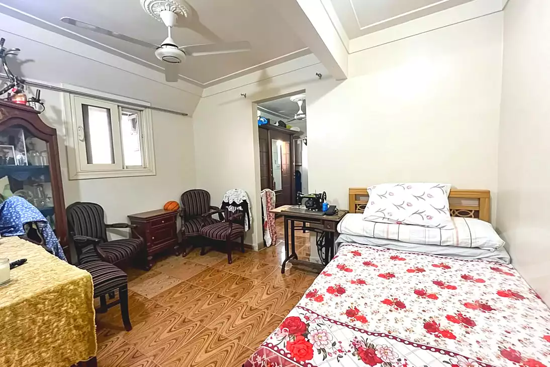https://aqarmap.com.eg/en/listing/7324778-for-sale-alexandria-moharram-bey-tryq-qn-lswys