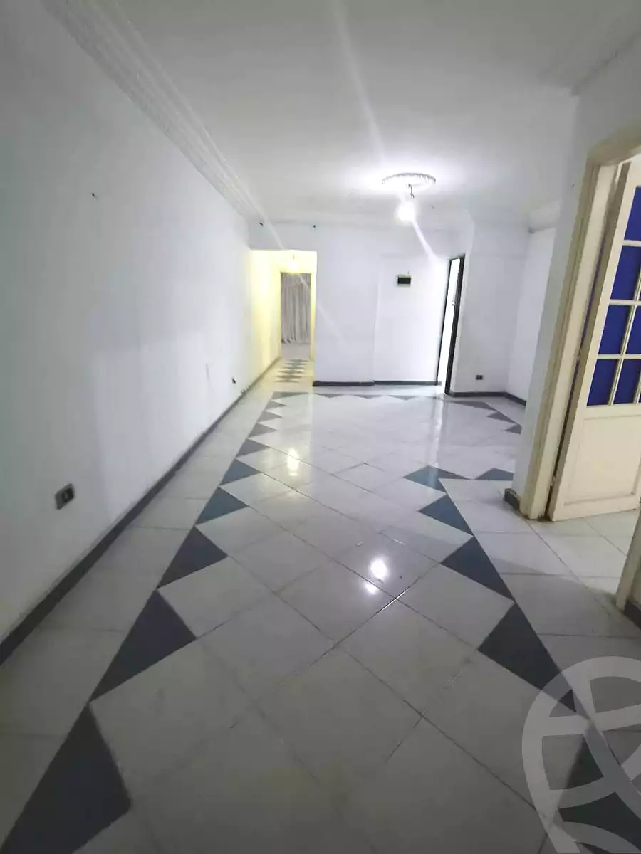 https://aqarmap.com.eg/ar/listing/7325272-for-rent-alexandria-sydy-bshr-sydy-bshr-bhry