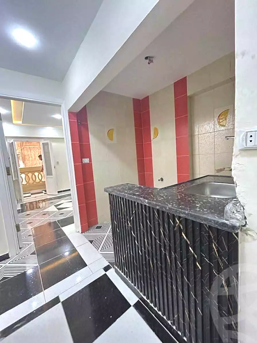 https://aqarmap.com.eg/ar/listing/7325566-for-sale-alexandria-sydy-bshr-sydy-bshr-bhry