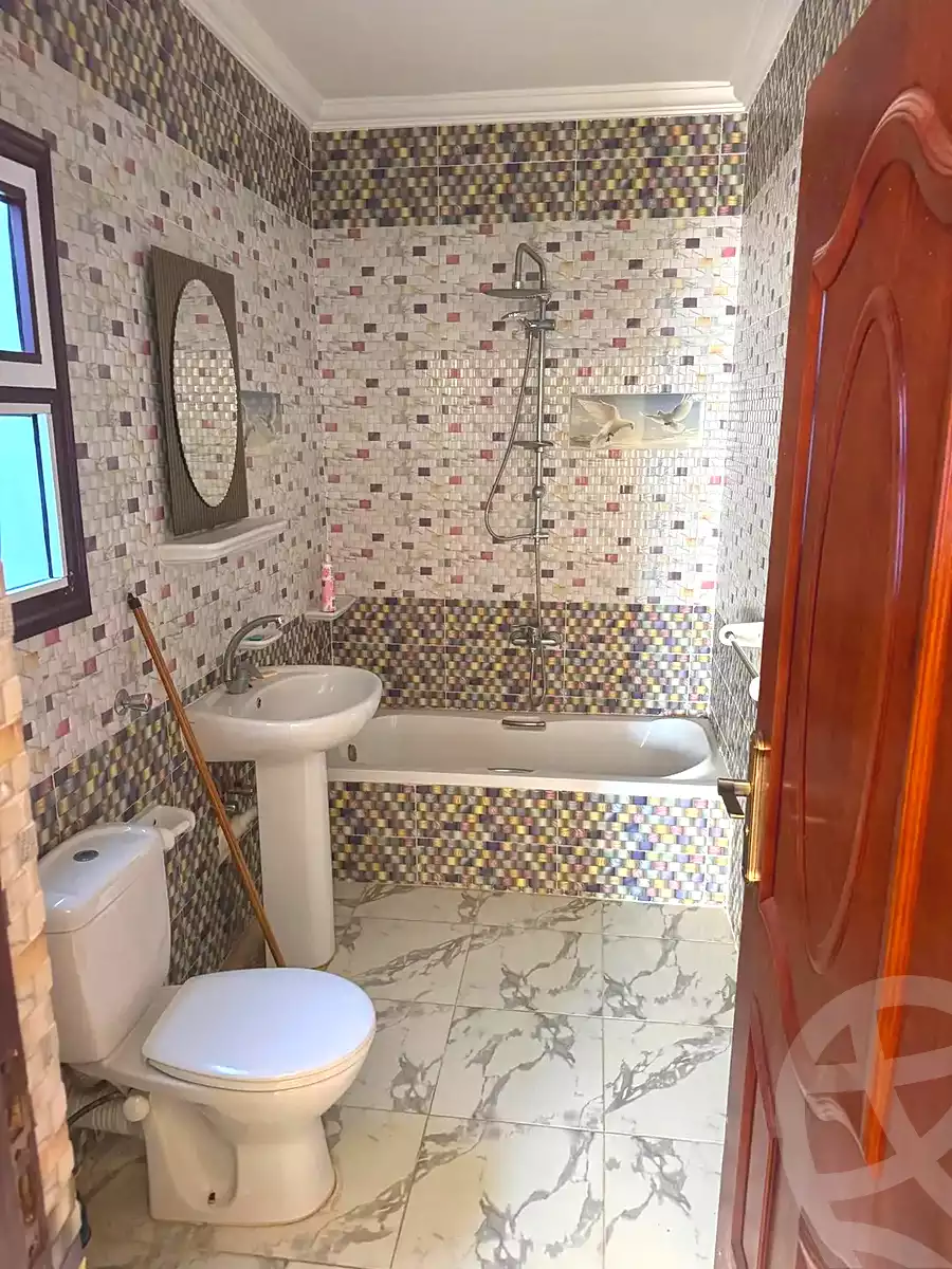 https://aqarmap.com.eg/en/listing/7325760-for-sale-alexandria-al-agamy-el-hanouvel