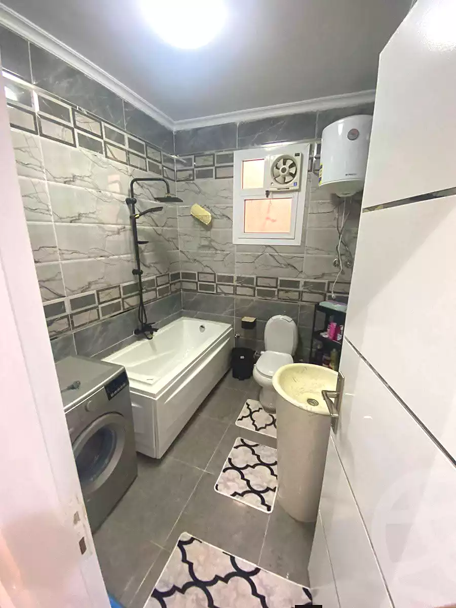 https://aqarmap.com.eg/ar/listing/7326002-for-sale-cairo-el-haram-shareaa-el-talateny