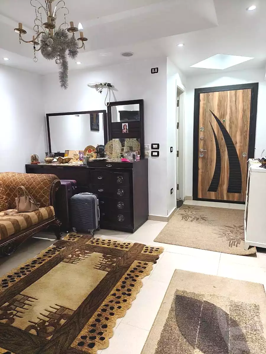 https://aqarmap.com.eg/en/listing/7326088-for-sale-cairo-helwan-helwan-el-sharkeya-khesro-basha-st