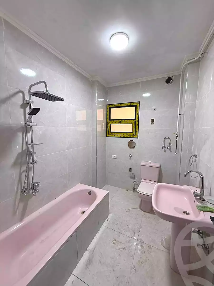 https://aqarmap.com.eg/en/listing/7326276-for-sale-alexandria-el-asafra-shr-45