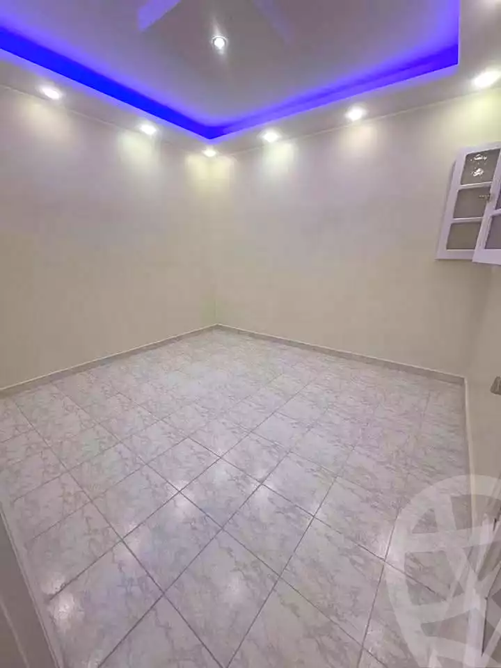https://aqarmap.com.eg/ar/listing/7326308-for-sale-alexandria-sydy-bshr-sydy-bshr-bhry-shr-mhmwd-l-yswy