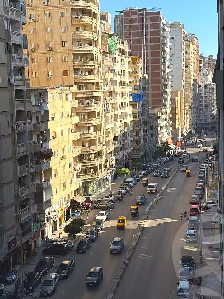 https://aqarmap.com.eg/ar/listing/7326361-for-sale-alexandria-sydy-bshr-sydy-bshr-bhry-shr-mhmwd-l-yswy