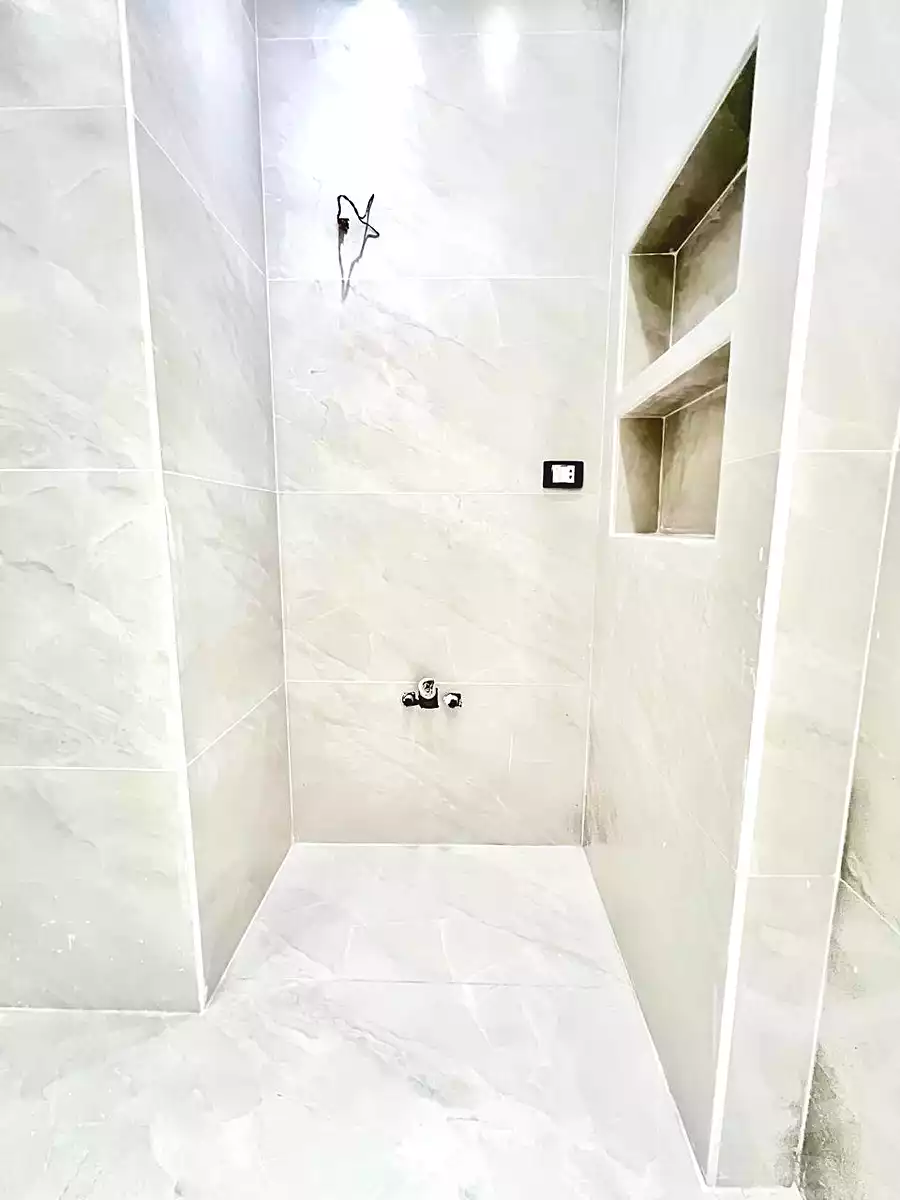 https://aqarmap.com.eg/ar/listing/7326487-for-sale-cairo-new-cairo-el-yassamin-el-yasmeen-7-rahim-square