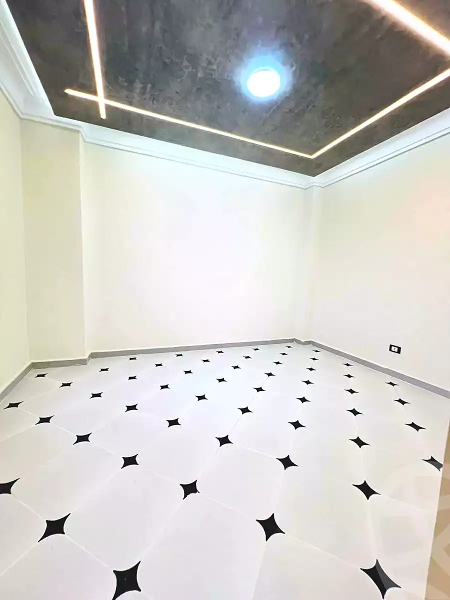 https://aqarmap.com.eg/ar/listing/7326557-for-sale-alexandria-al-agamy-shataa-el-nakheel