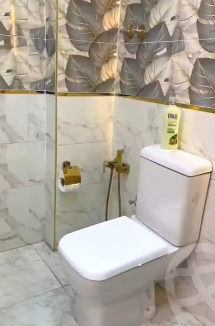 https://aqarmap.com.eg/en/listing/7326800-for-sale-cairo-ain-shams-ahmed-esmat-st