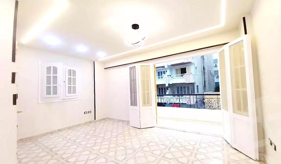 https://aqarmap.com.eg/ar/listing/7326862-for-sale-alexandria-al-agamy-shataa-el-nakheel