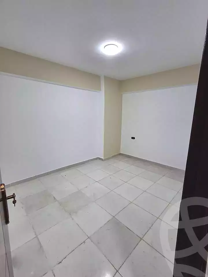 https://aqarmap.com.eg/en/listing/7326987-for-sale-alexandria-lsywf-el-falki