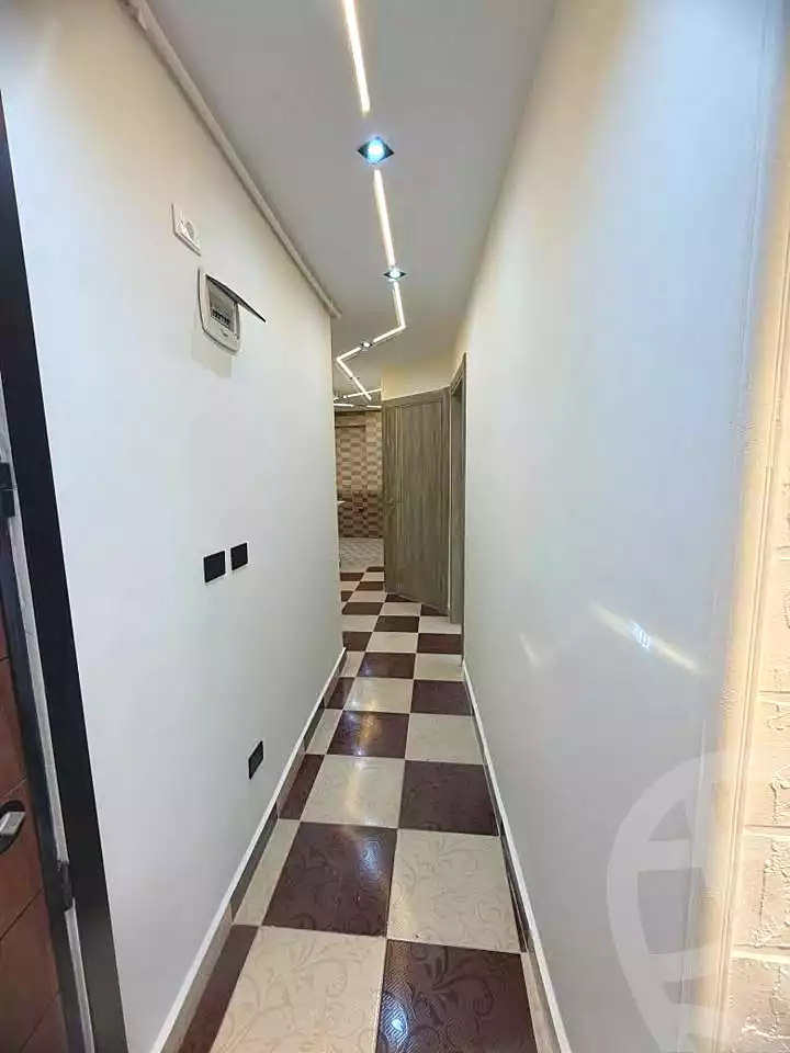https://aqarmap.com.eg/ar/listing/7327023-for-sale-alexandria-el-asafra-shr-45