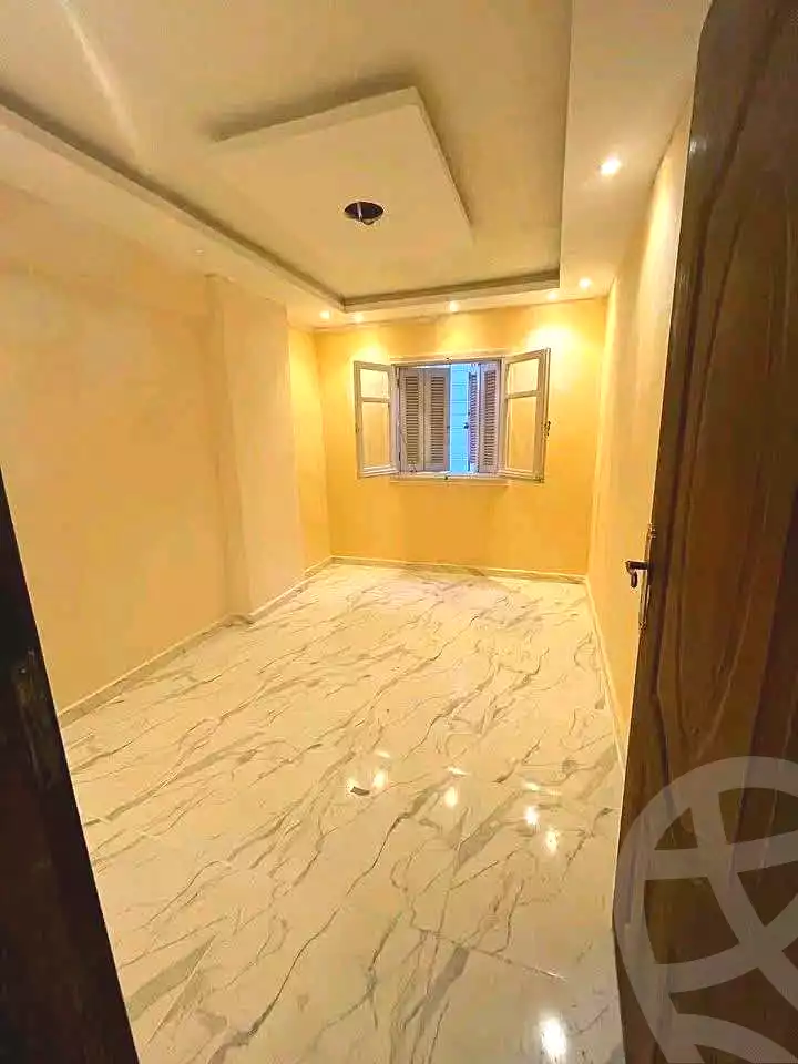 https://aqarmap.com.eg/en/listing/7327599-for-sale-alexandria-bahray-el-anfoshy-sidi-yakout-st