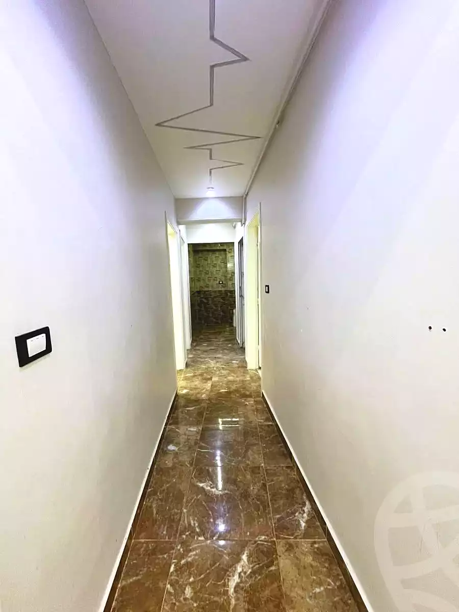 https://aqarmap.com.eg/ar/listing/7327745-for-sale-alexandria-al-agamy-lbytsh