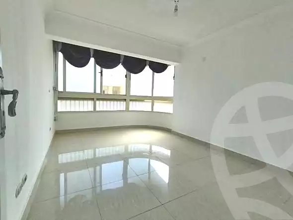 https://aqarmap.com.eg/en/listing/7327907-for-sale-alexandria-smouha-compounds-in-smouha