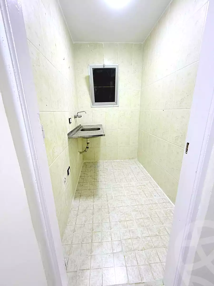 https://aqarmap.com.eg/en/listing/7328048-for-sale-alexandria-al-agamy-shataa-el-nakheel