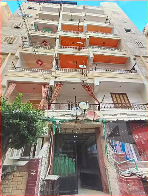 https://aqarmap.com.eg/en/listing/7328336-for-sale-alexandria-al-agamy-shataa-el-nakheel