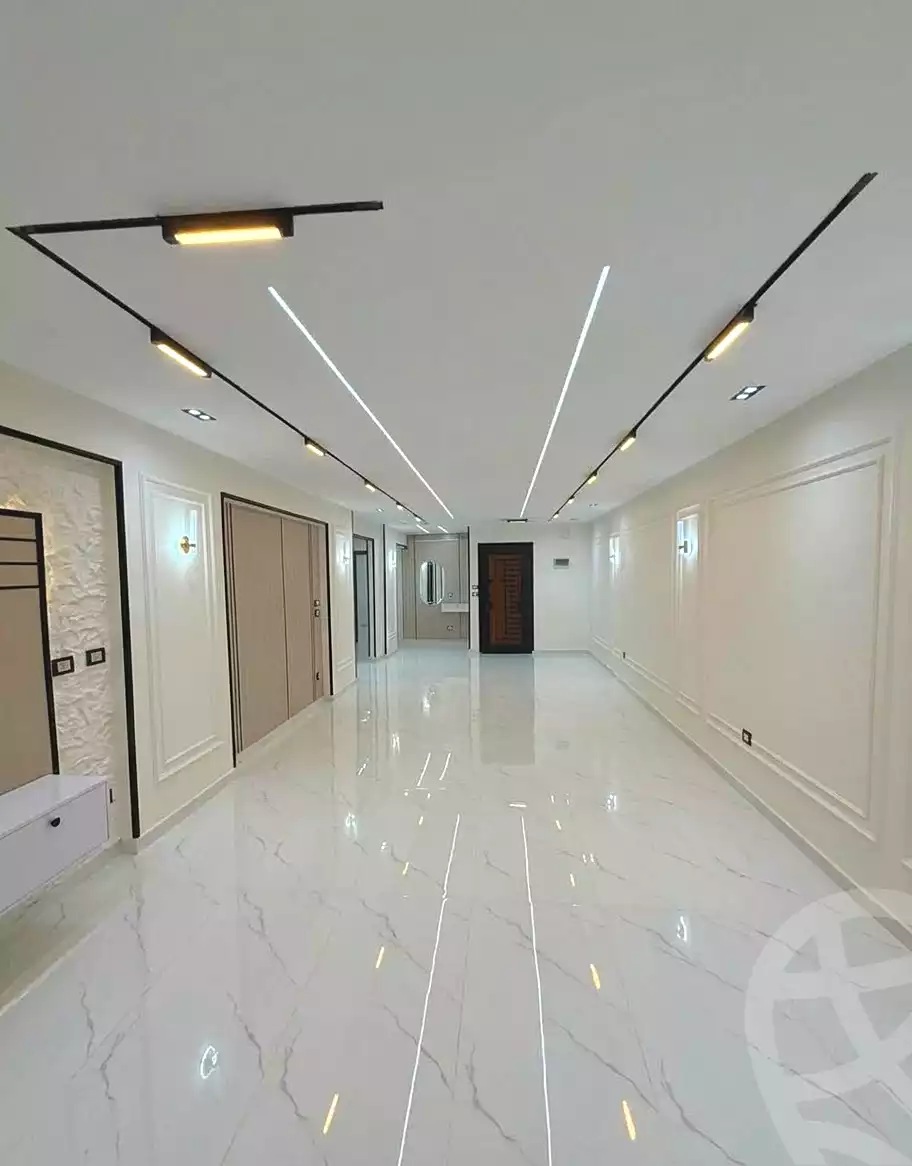 https://aqarmap.com.eg/ar/listing/7328516-for-sale-alexandria-al-agamy-lbytsh-el-reyad-st