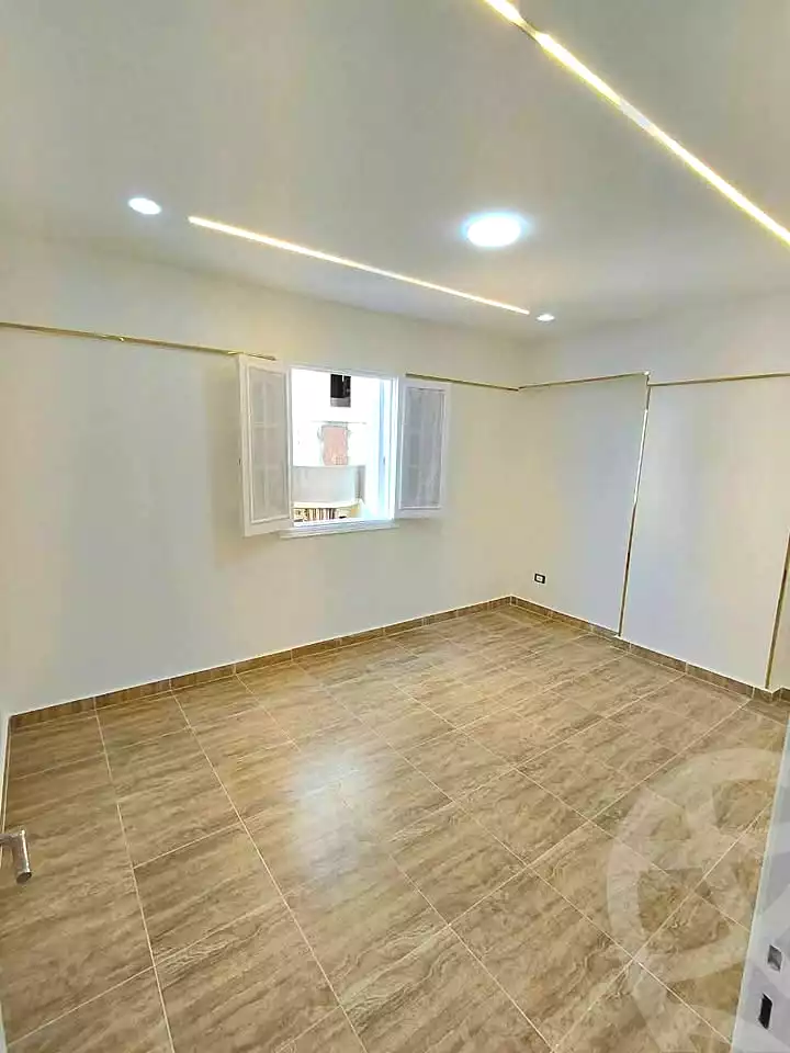 https://aqarmap.com.eg/en/listing/7328924-for-sale-alexandria-sydy-bshr-sydy-bshr-bhry-street-16