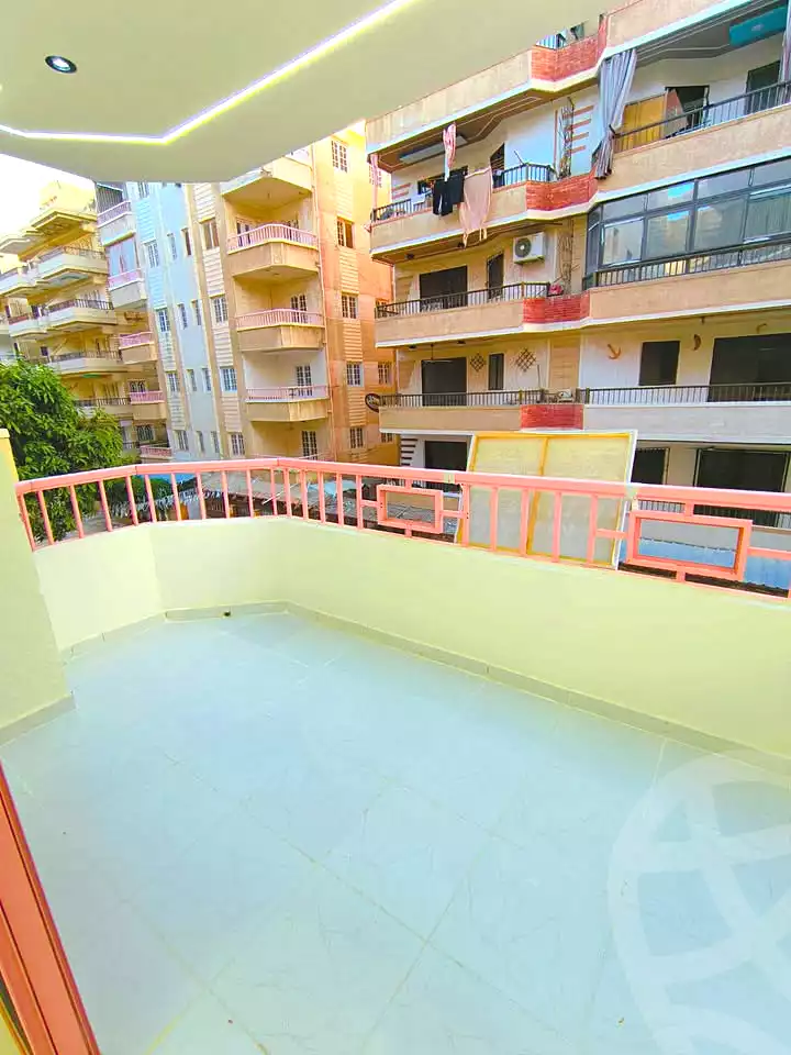https://aqarmap.com.eg/ar/listing/7328960-for-sale-alexandria-al-agamy-shataa-el-nakheel