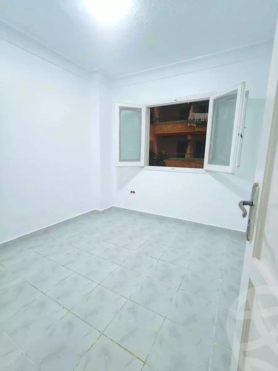 https://aqarmap.com.eg/ar/listing/7329239-for-sale-alexandria-al-agamy-shataa-el-nakheel