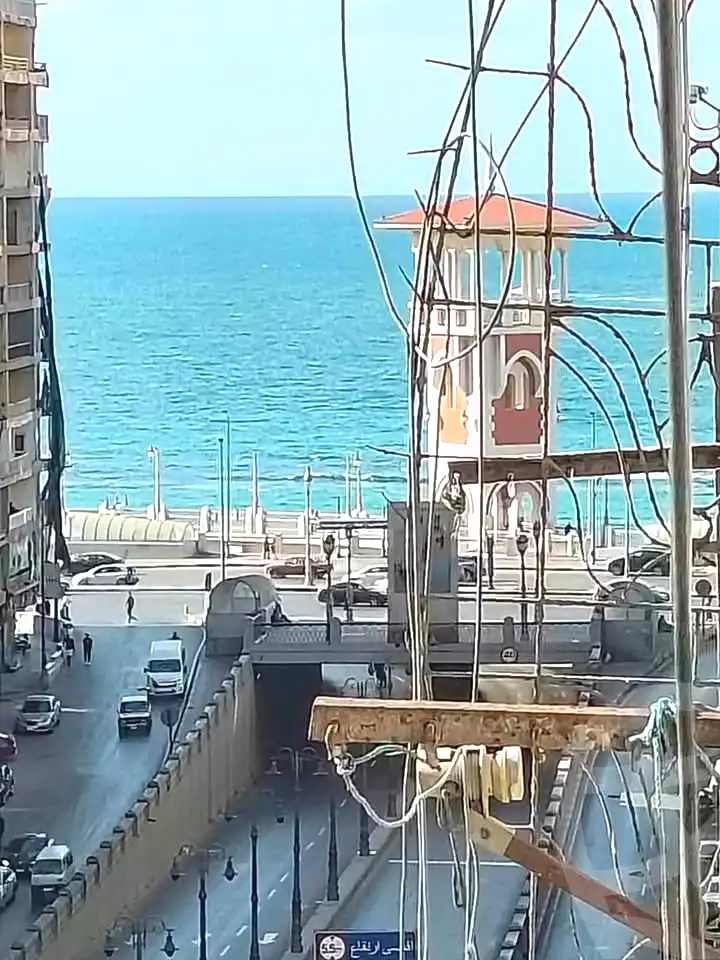 https://aqarmap.com.eg/ar/listing/7329275-for-sale-alexandria-el-asafra-l-sfr-bhry