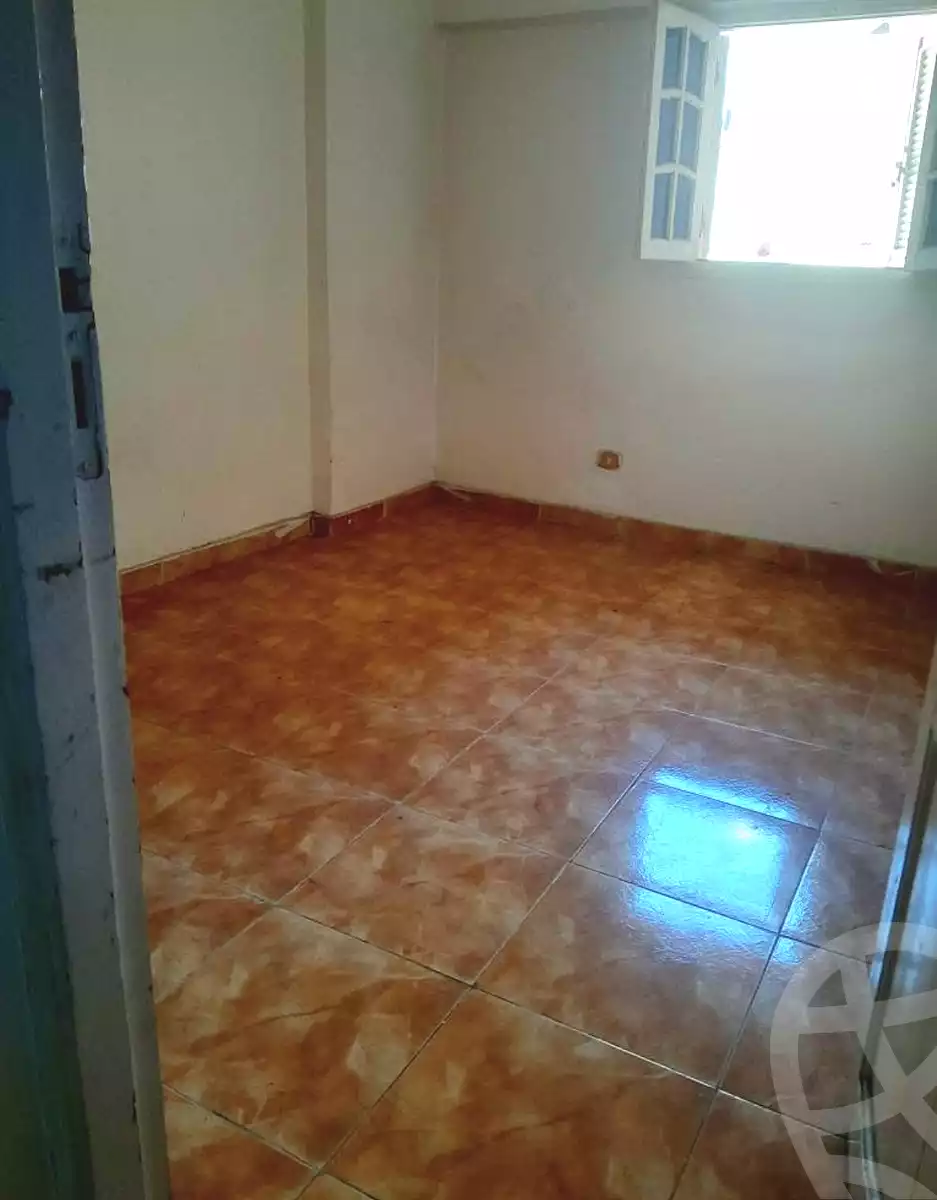 https://aqarmap.com.eg/ar/listing/7329292-for-sale-alexandria-el-asafra-l-sfr-bhry