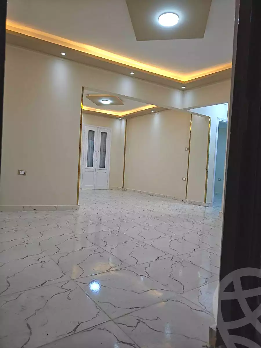 https://aqarmap.com.eg/en/listing/7329301-for-sale-alexandria-al-agamy-el-hanouvel