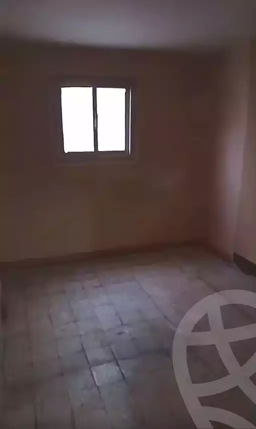 https://aqarmap.com.eg/ar/listing/7329628-for-sale-cairo-ain-shams-ain-shams-el-sharkia-el-horeya-st