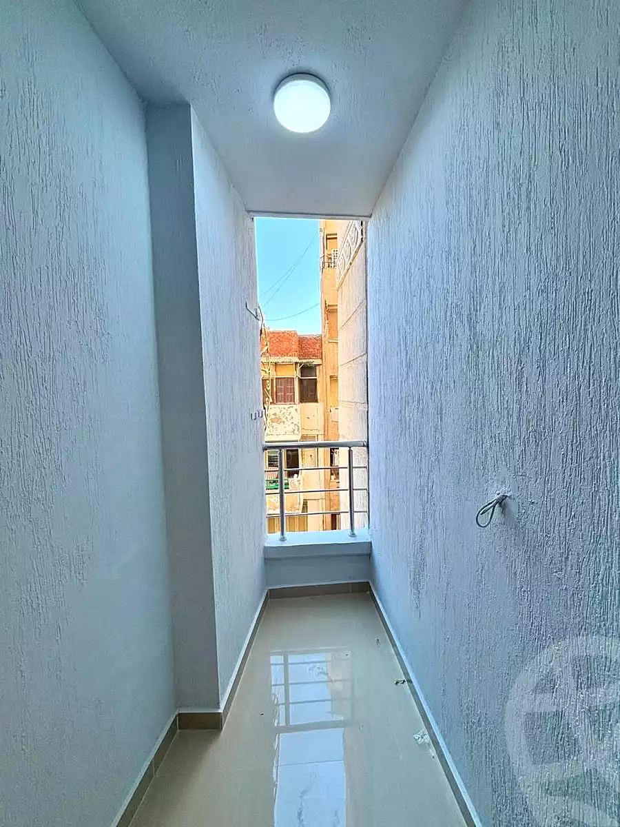 https://aqarmap.com.eg/ar/listing/7329769-for-sale-alexandria-sydy-bshr-sydy-bshr-bhry-shr-mhmwd-l-yswy