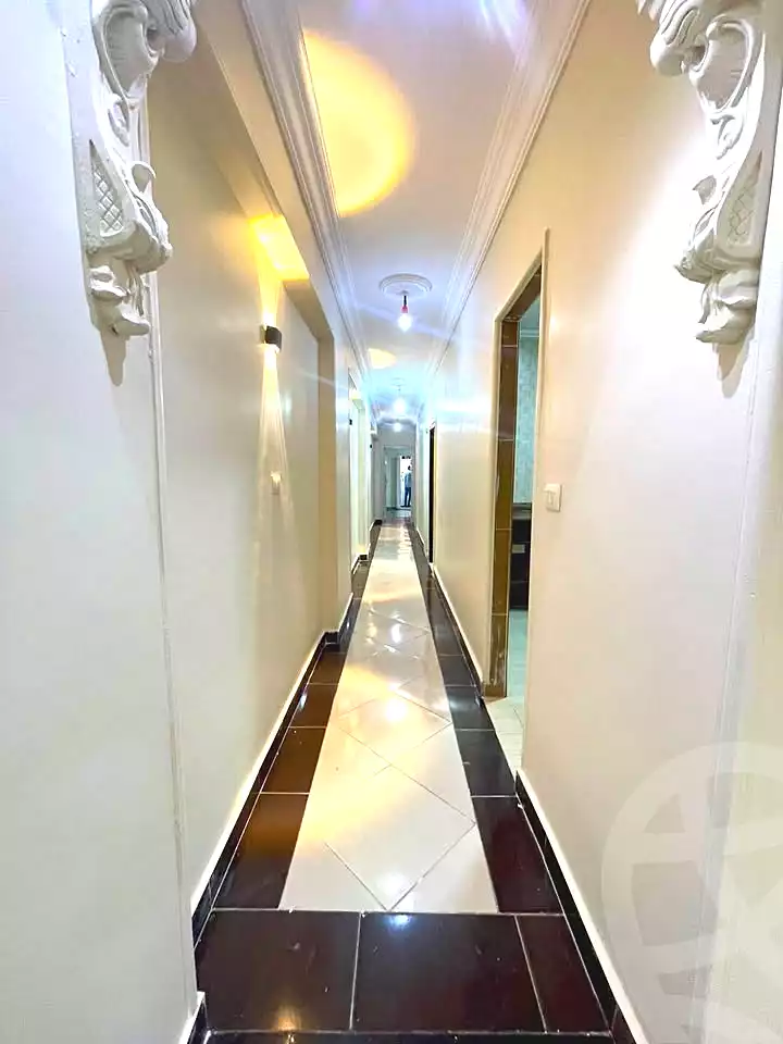https://aqarmap.com.eg/ar/listing/7329915-for-sale-alexandria-miami-bilal-ibn-rabbah-st