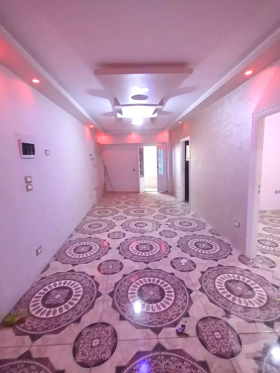 https://aqarmap.com.eg/en/listing/7330279-for-sale-alexandria-lsywf-el-falki