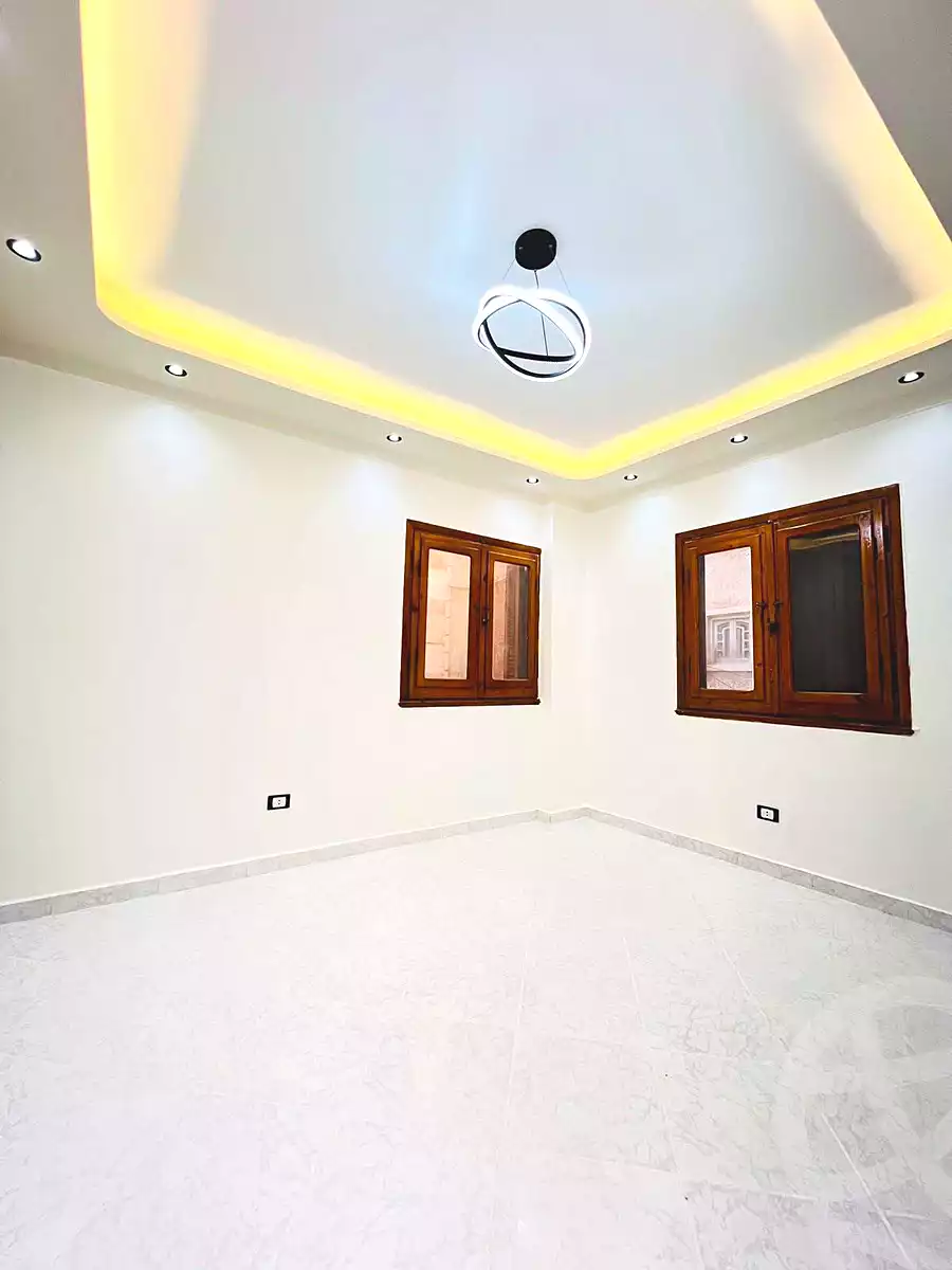 https://aqarmap.com.eg/ar/listing/7330501-for-sale-alexandria-al-agamy-shataa-el-nakheel
