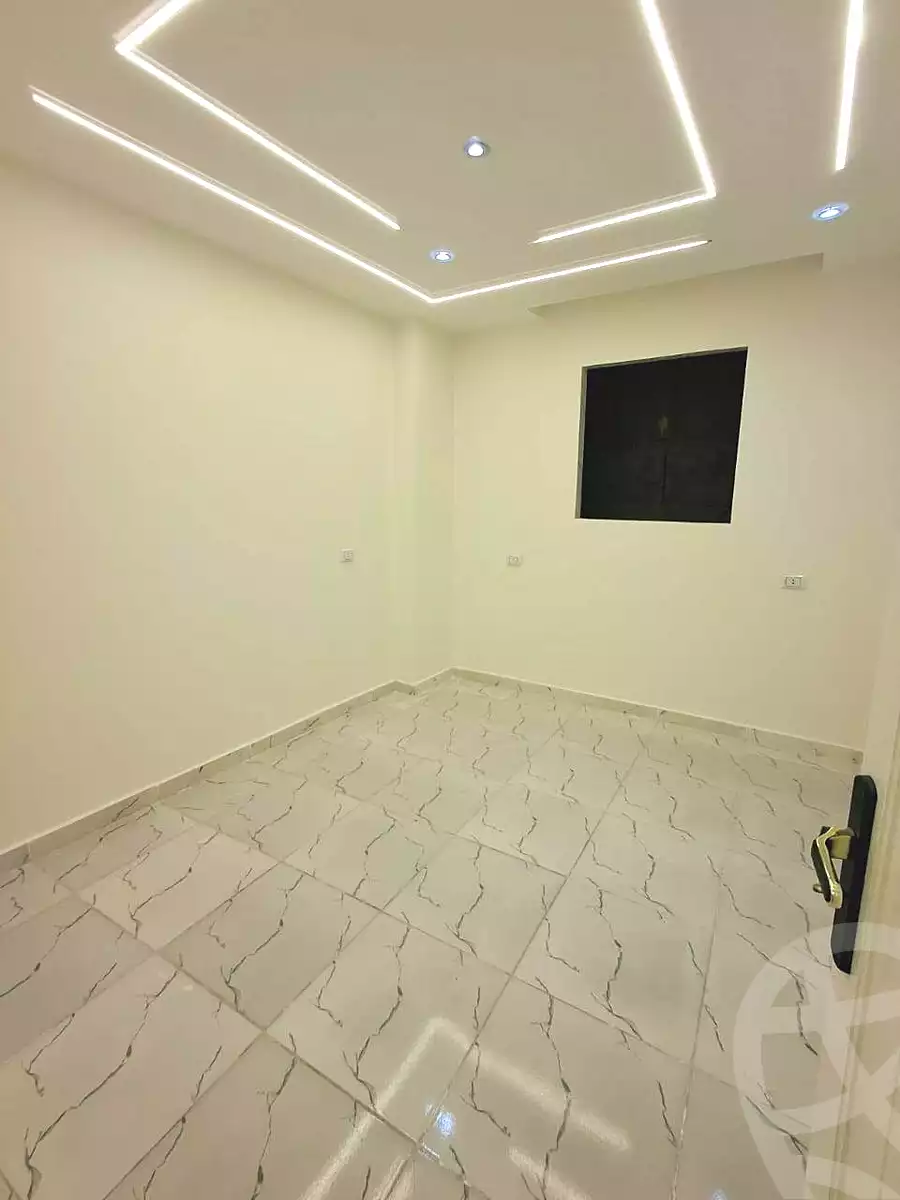 https://aqarmap.com.eg/ar/listing/7330588-for-sale-alexandria-al-agamy-lbytsh-qased-kareem-st