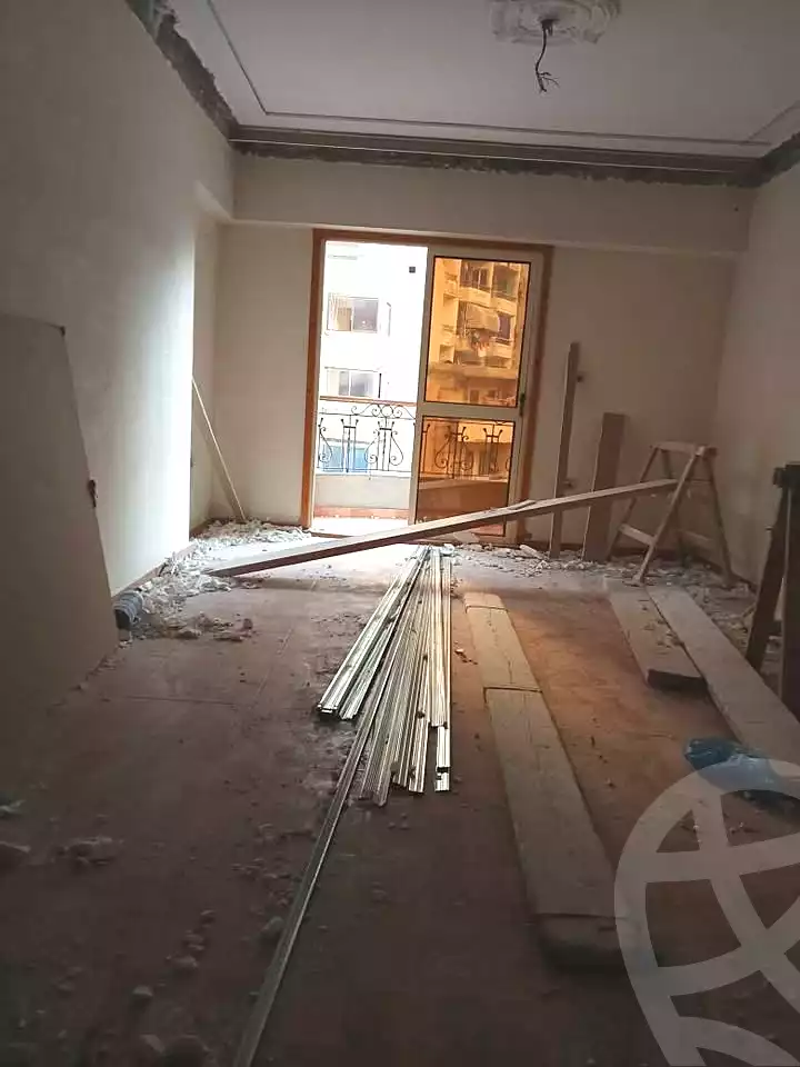 https://aqarmap.com.eg/ar/listing/7330679-for-sale-alexandria-sydy-bshr-sydy-bshr-bhry-gamal-abd-el-nasir-st