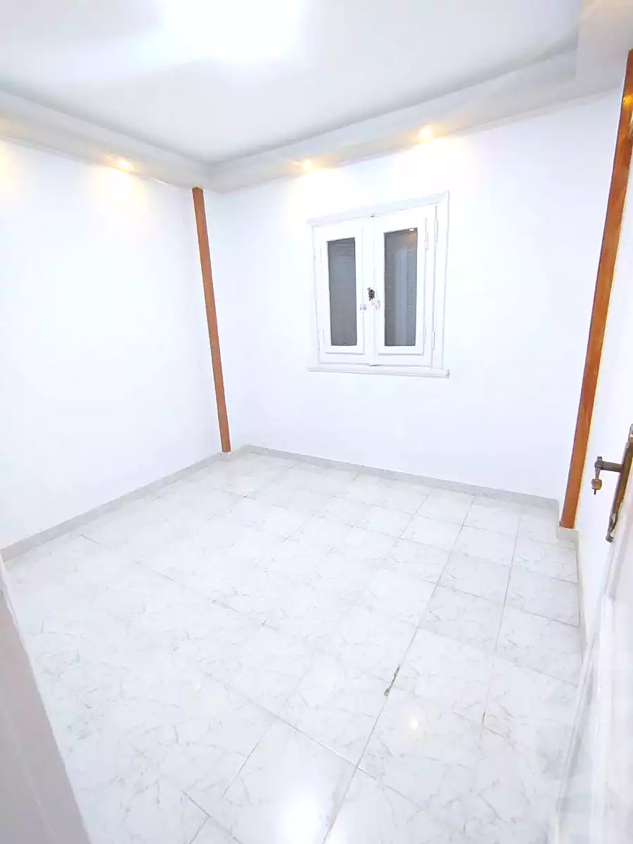 https://aqarmap.com.eg/en/listing/7330839-for-sale-alexandria-al-agamy-shataa-el-nakheel