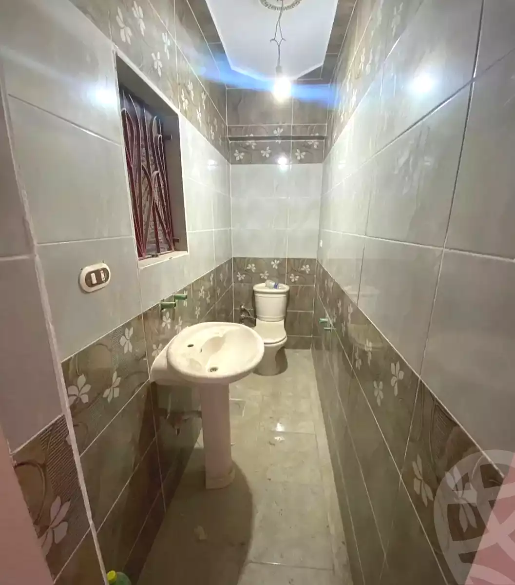 https://aqarmap.com.eg/en/listing/7331055-for-sale-alexandria-al-agamy-lbytsh-el-hanafeya-st