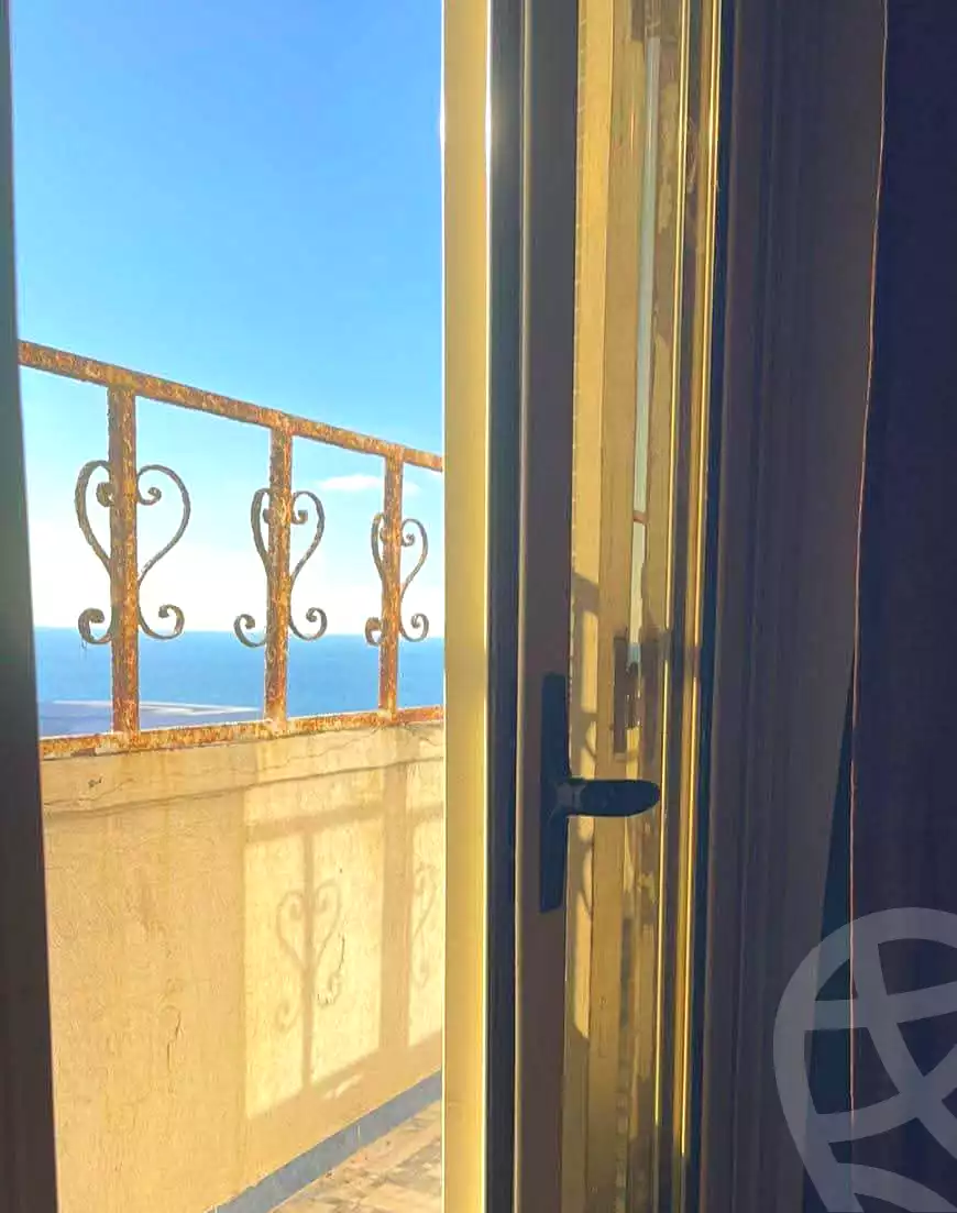 https://aqarmap.com.eg/ar/listing/7331165-for-sale-alexandria-camp-cesar