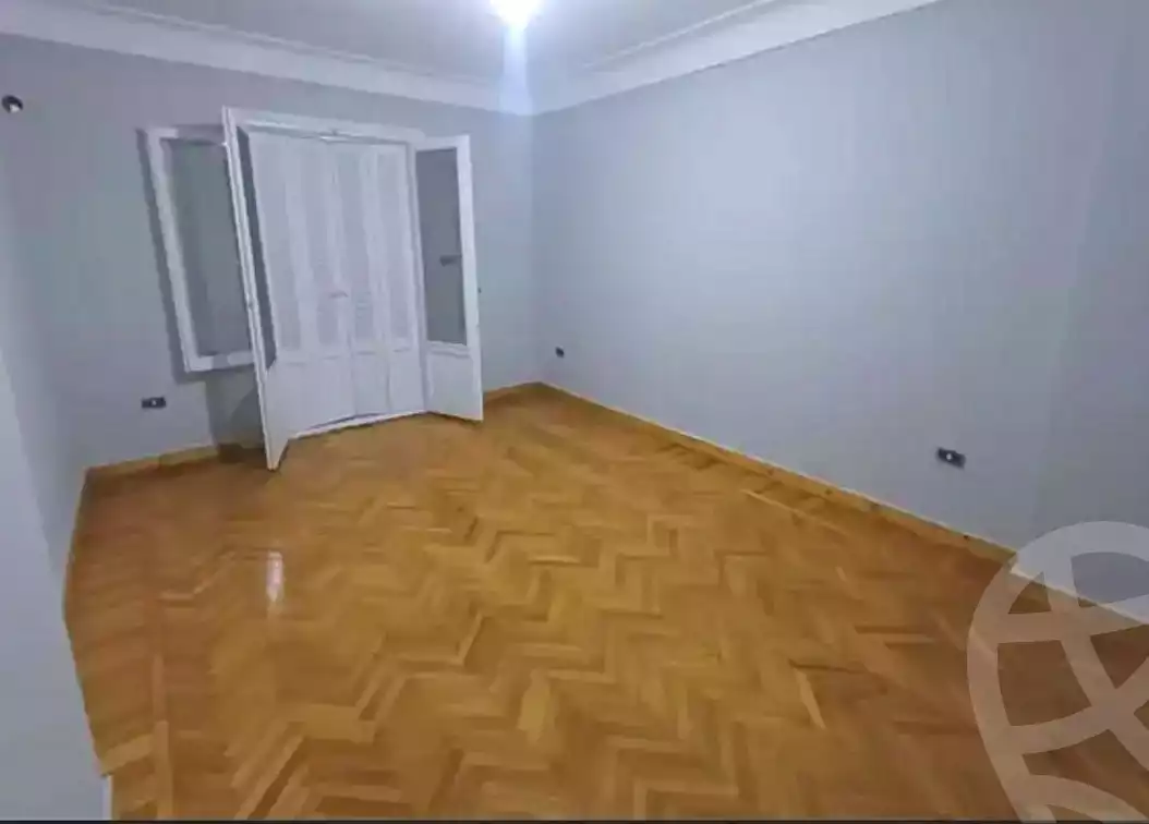 https://aqarmap.com.eg/ar/listing/7331172-for-rent-alexandria-zezenia