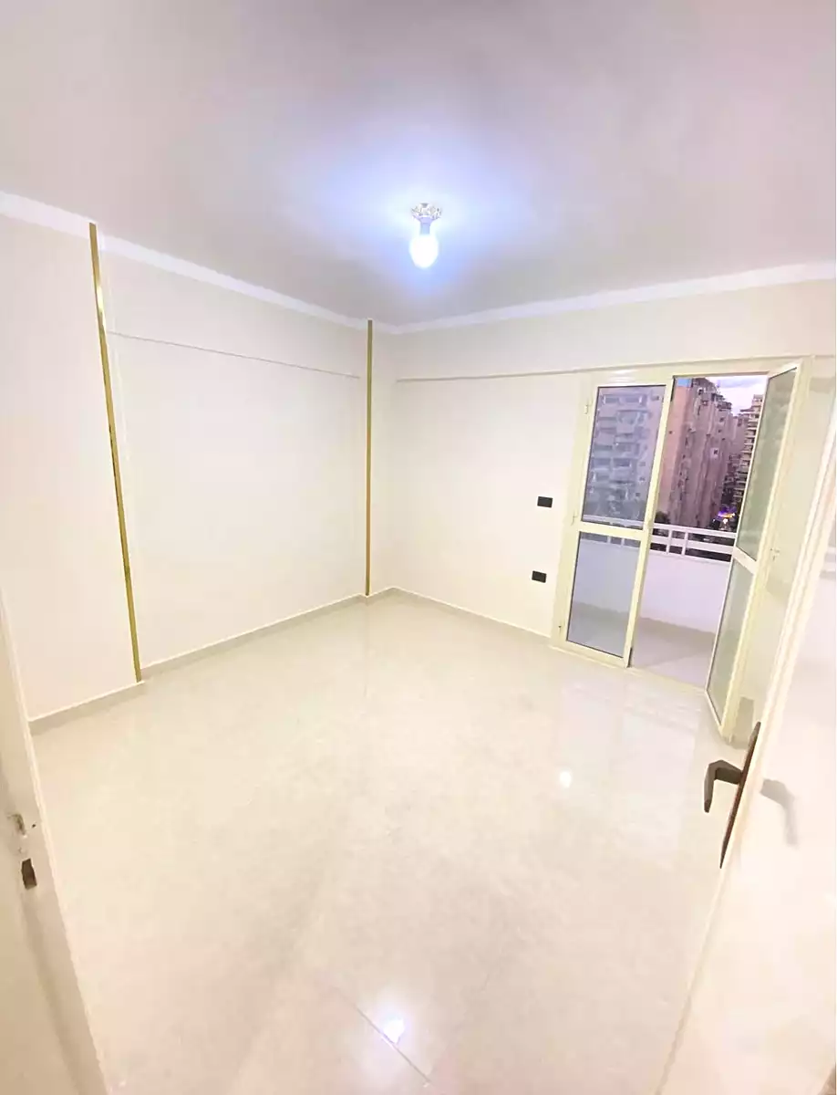 https://aqarmap.com.eg/en/listing/7331232-for-sale-alexandria-miami