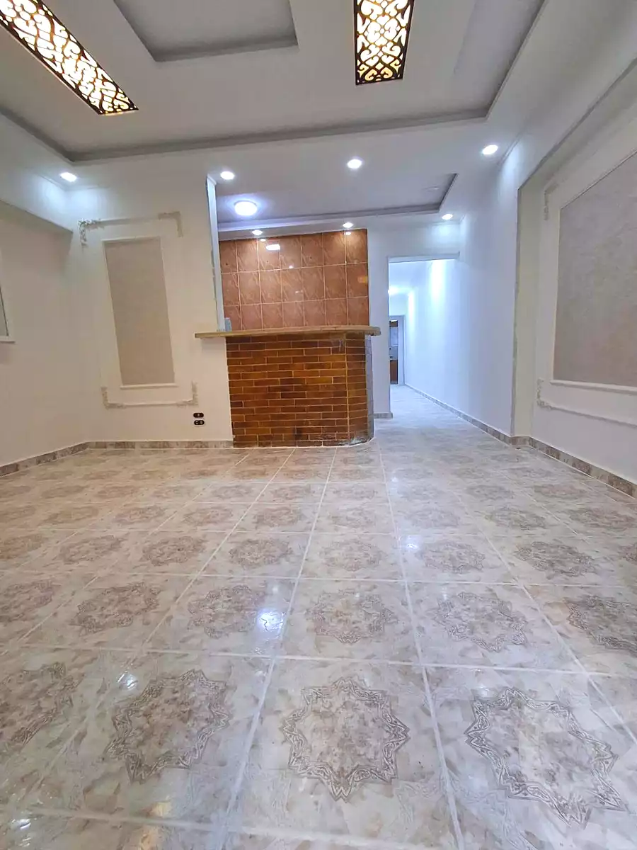 https://aqarmap.com.eg/ar/listing/7331268-for-sale-alexandria-al-agamy-shataa-el-nakheel