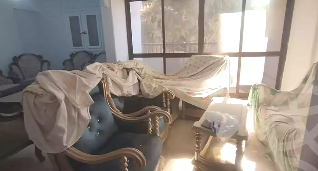 https://aqarmap.com.eg/en/listing/7331280-for-sale-alexandria-al-agamy-lbytsh-el-hanafeya-st