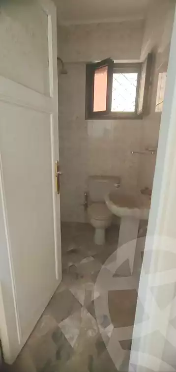 https://aqarmap.com.eg/en/listing/7331280-for-sale-alexandria-al-agamy-lbytsh-el-hanafeya-st