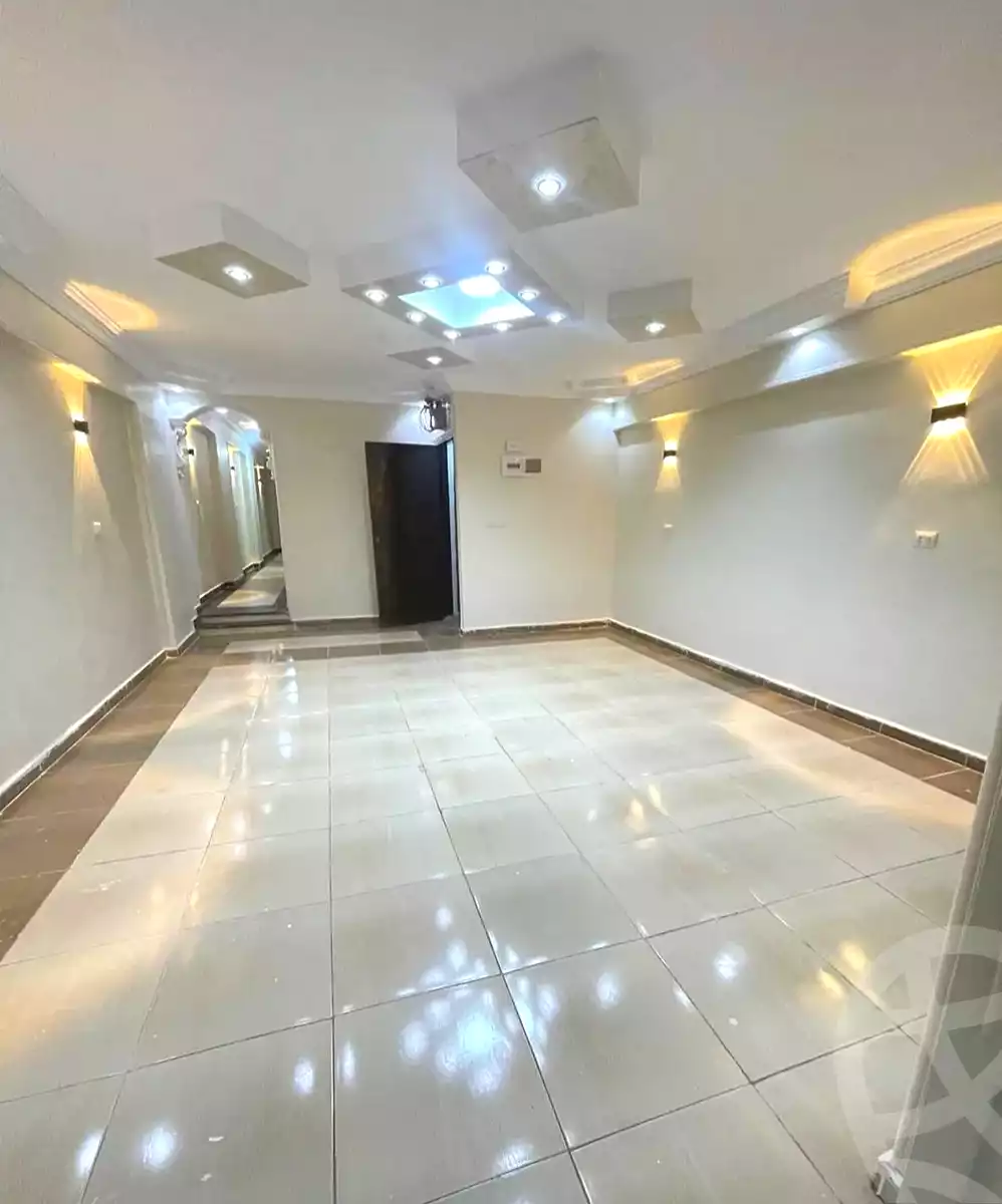 https://aqarmap.com.eg/ar/listing/7331302-for-sale-alexandria-miami-bilal-ibn-rabbah-st