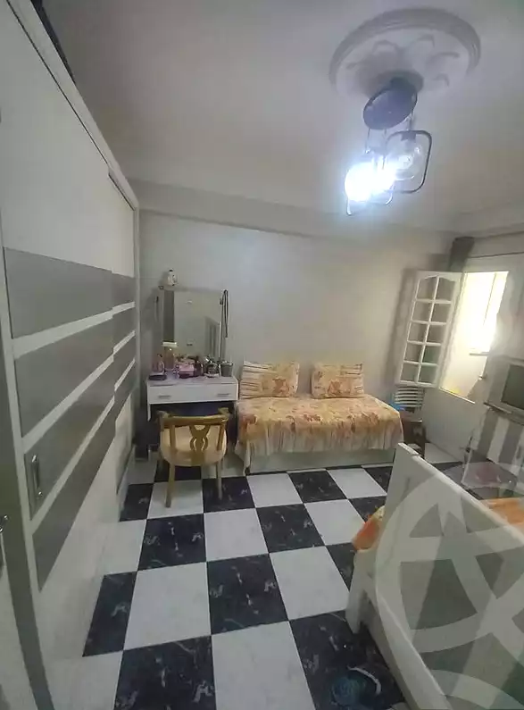 https://aqarmap.com.eg/en/listing/7331314-for-sale-alexandria-alhadara-new-el-hadra