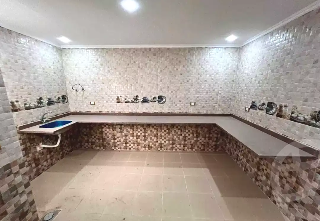https://aqarmap.com.eg/en/listing/7331482-for-sale-alexandria-al-agamy-lbytsh-bianchiii